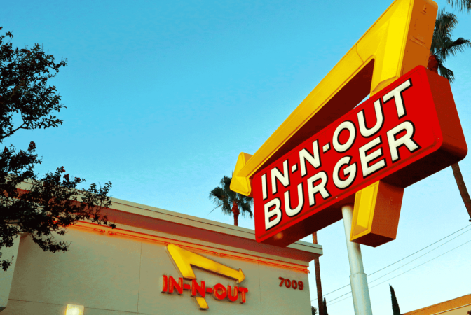 la in&out